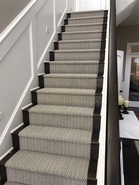 putting a carpet runner on carpeted stairs